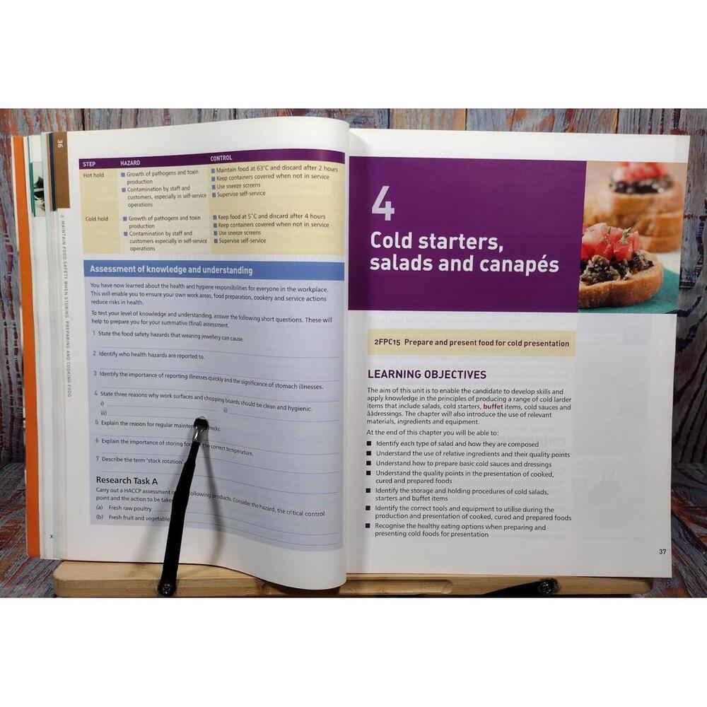 Professional Chef Level 2 S/NVQ Training Book - Picture 6 of 16